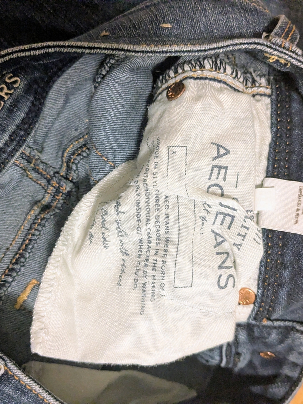 American Eagle Kick Boot Super Stretch Jeans Size 2 Short - Picture 6 of 6
